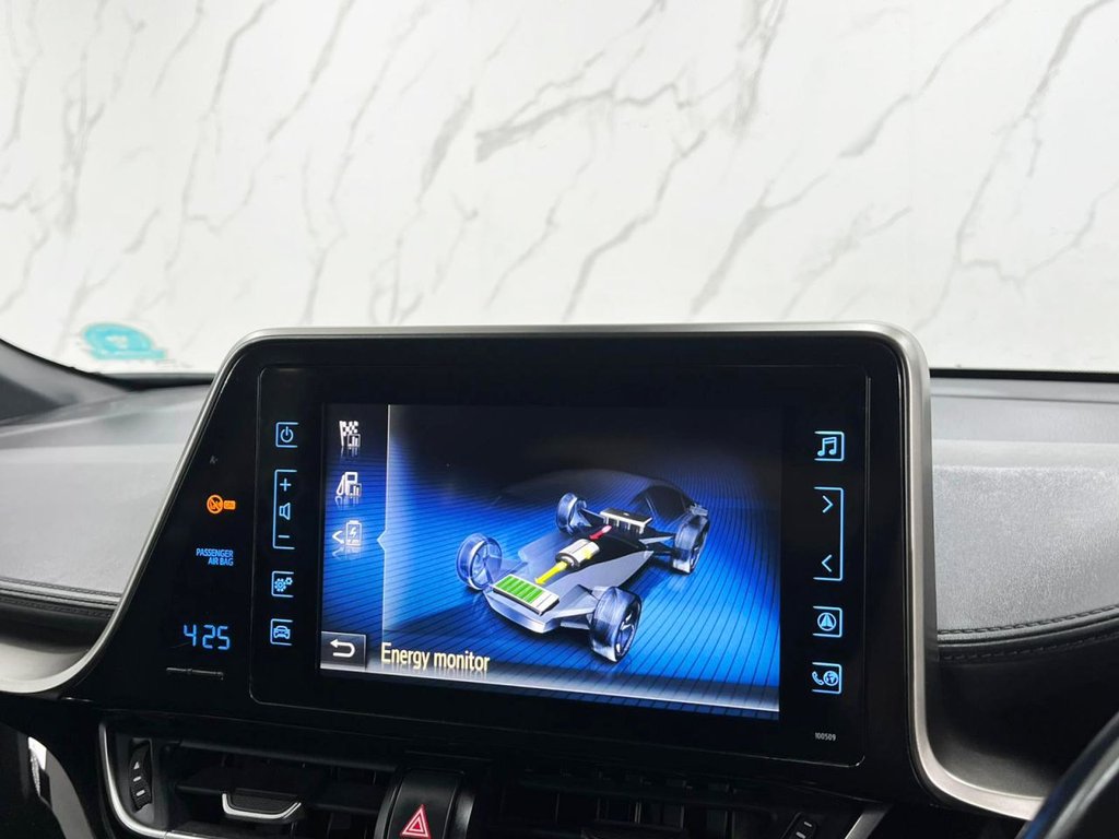 Used Toyota C-HR 2019 for sale - 77056309: Photo 21