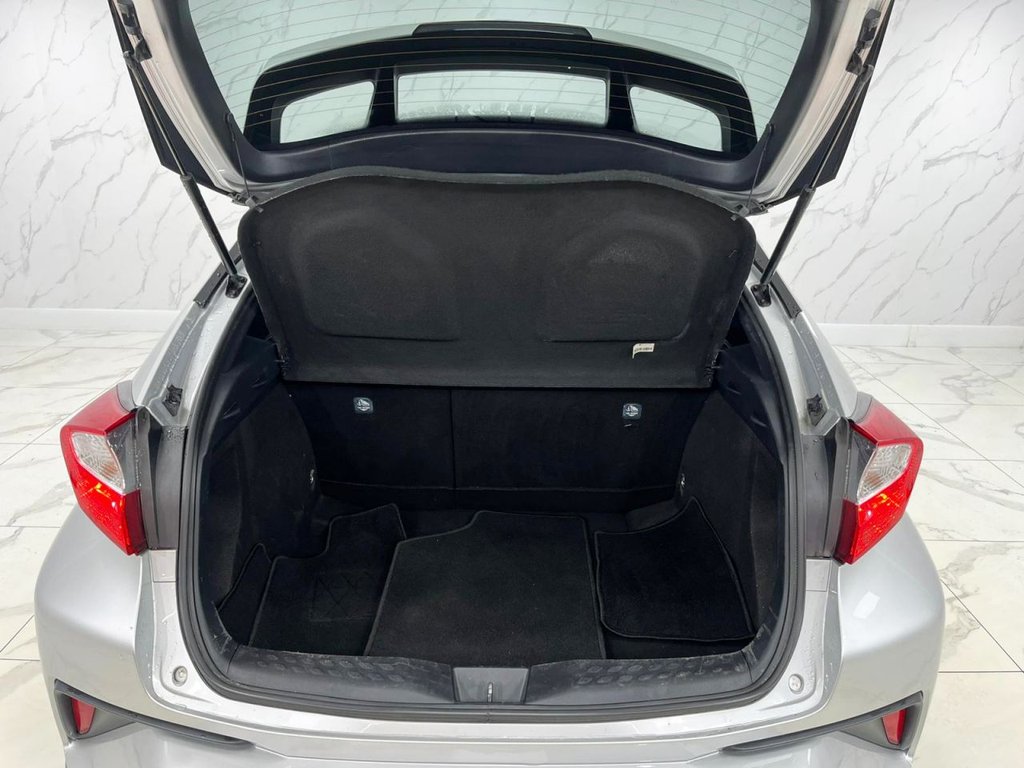 Used Toyota C-HR 2019 for sale - 77056309: Photo 33