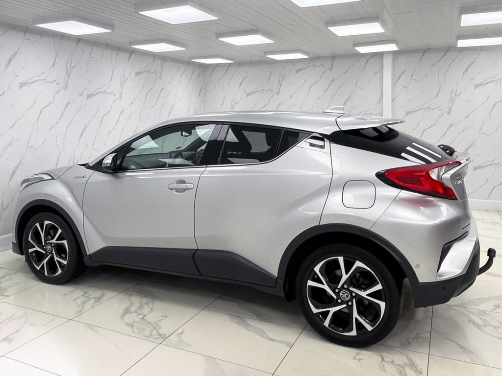 Used Toyota C-HR 2019 for sale - 77056309: Photo 8