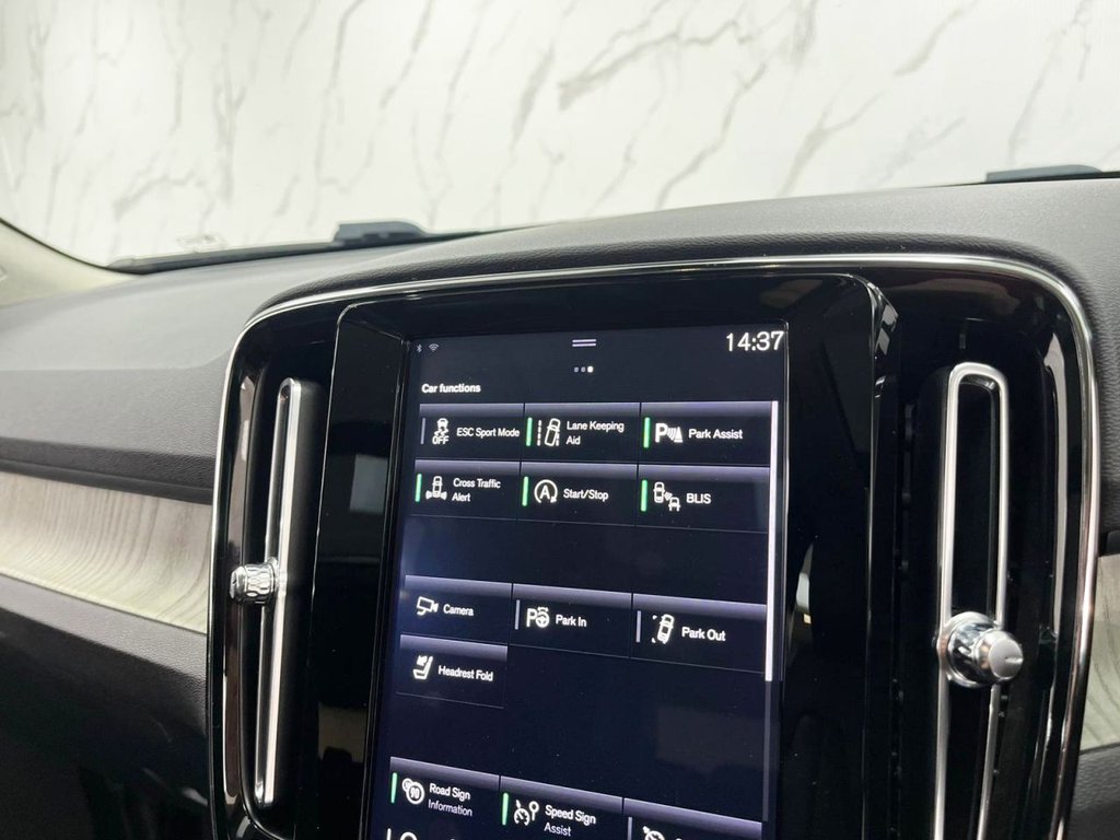 Used Volvo XC40 2018 for sale - 75961888: Photo 24