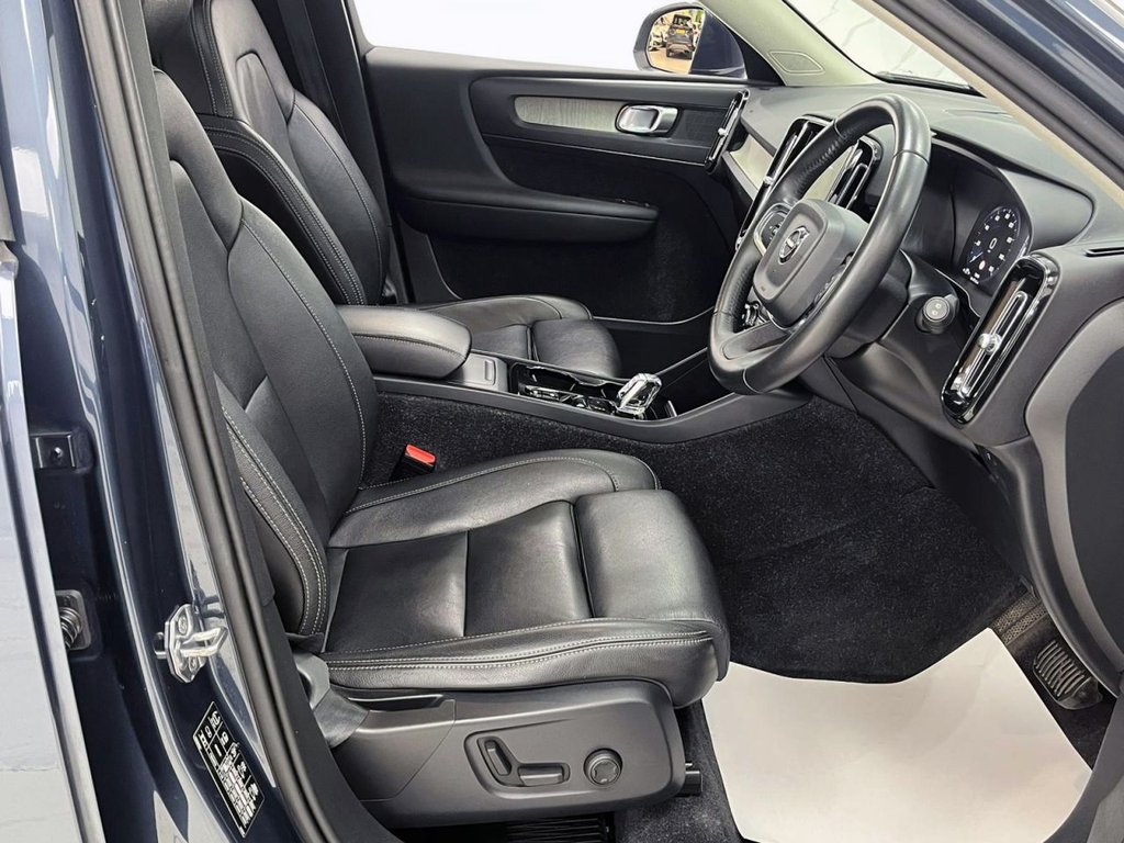 Used Volvo XC40 2018 for sale - 75961888: Photo 31