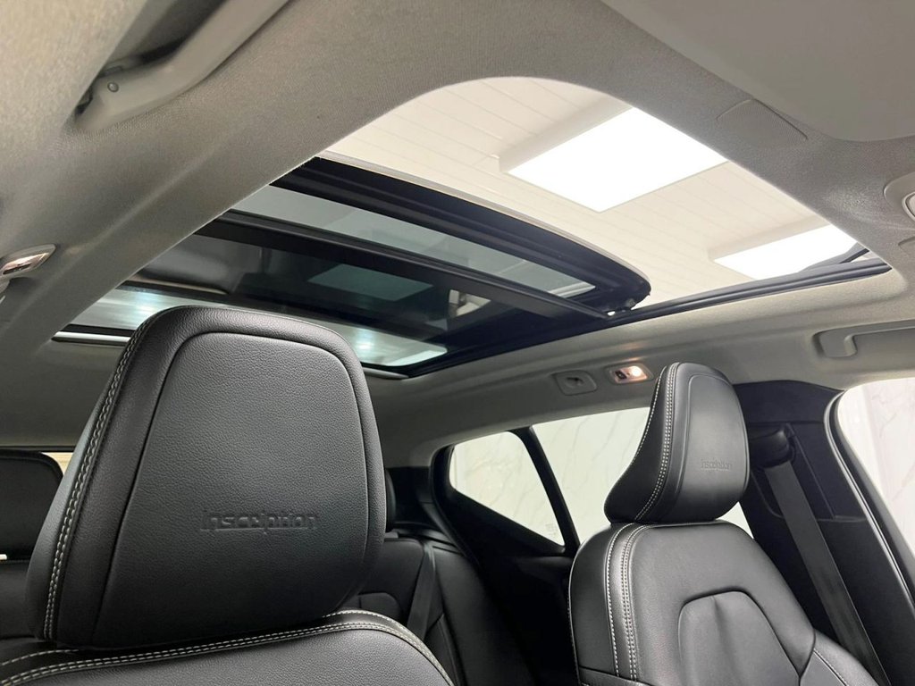 Used Volvo XC40 2018 for sale - 75961888: Photo 32