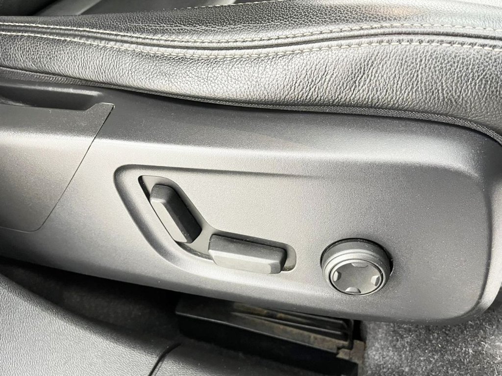 Used Volvo XC40 2018 for sale - 75961888: Photo 36