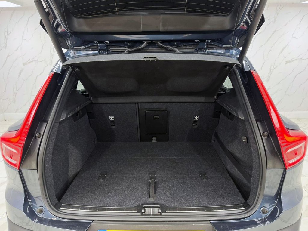 Used Volvo XC40 2018 for sale - 75961888: Photo 38