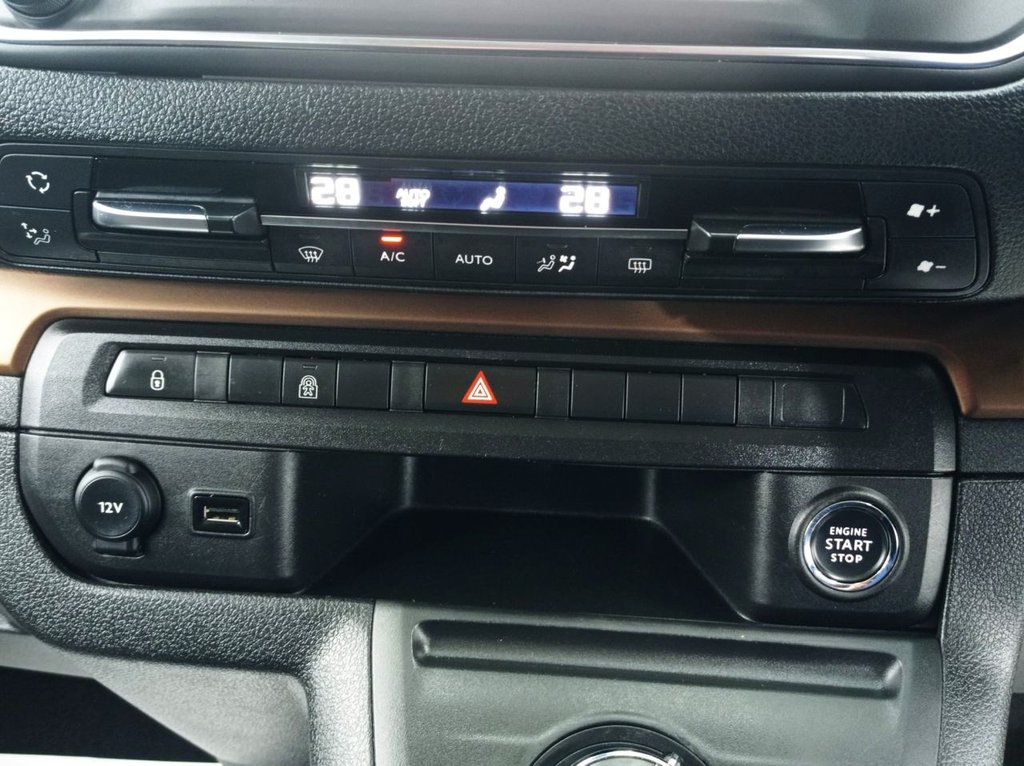 Used Toyota PROACE CITY Verso 2019 for sale - 77546714: Photo 19