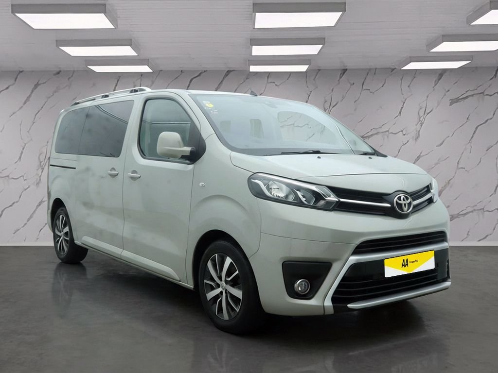 Used Toyota PROACE CITY Verso 2019 for sale - 77546714: Photo 3