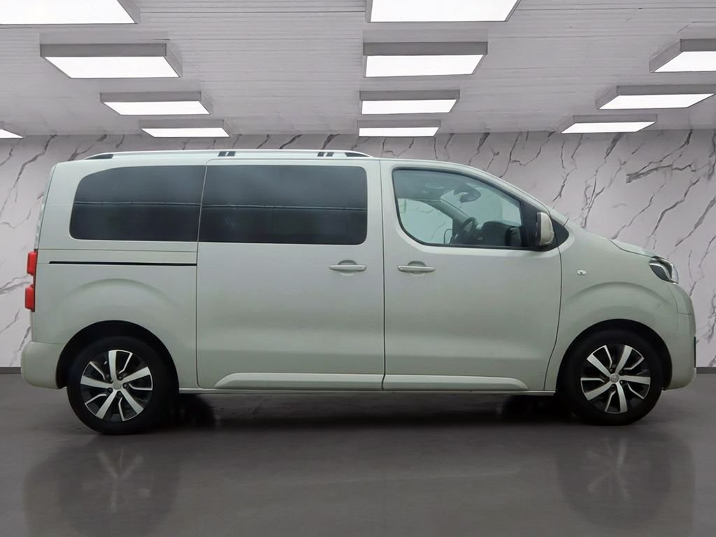 Used Toyota PROACE CITY Verso 2019 for sale - 77546714: Photo 6