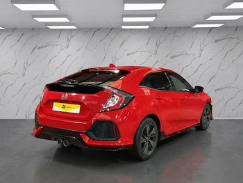 Used Honda Civic 2019 for sale - 77464372: Photo