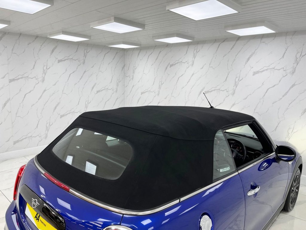 Used MINI Convertible 2019 for sale - 75936888: Photo 18