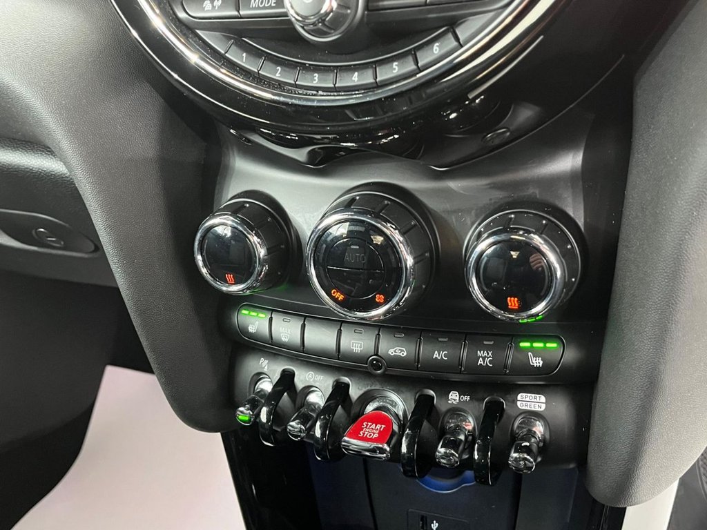 Used MINI Convertible 2019 for sale - 75936888: Photo 30