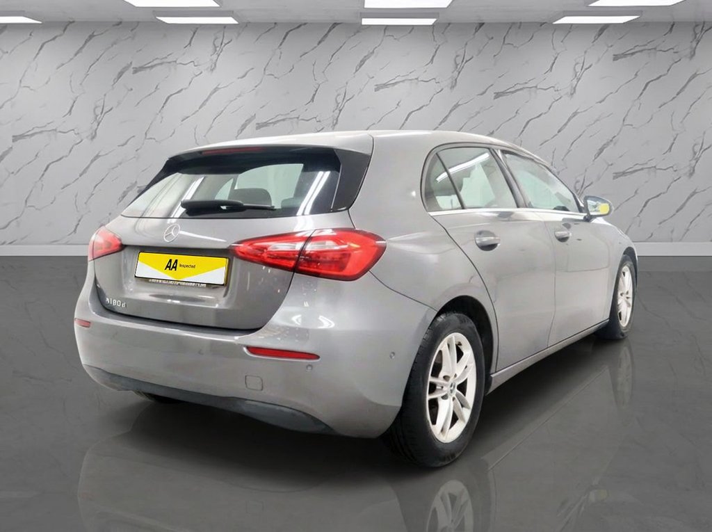 Used Mercedes-Benz A-Class 2019 for sale - 77227282: Photo 4