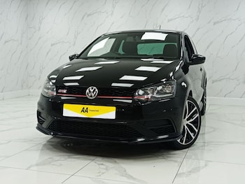 Used Volkswagen Polo 2015 for sale - 77571387: Photo