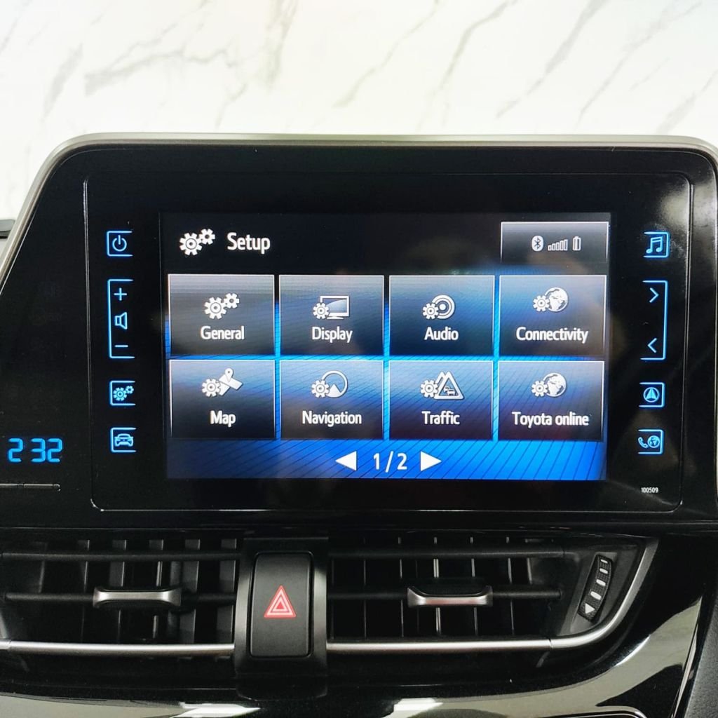 Used Toyota C-HR 2018 for sale - 78145436: Photo 19