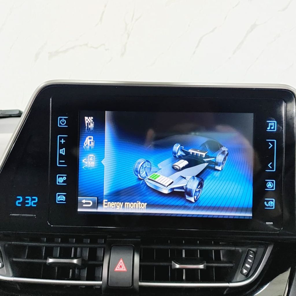 Used Toyota C-HR 2018 for sale - 78145436: Photo 20