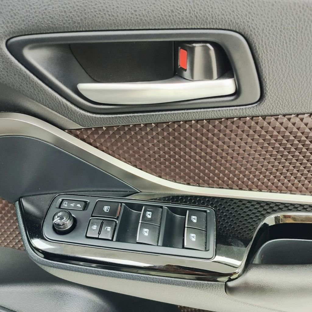 Used Toyota C-HR 2018 for sale - 78145436: Photo 26