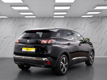 Used Peugeot 3008 2023 for sale - 77952645: Photo