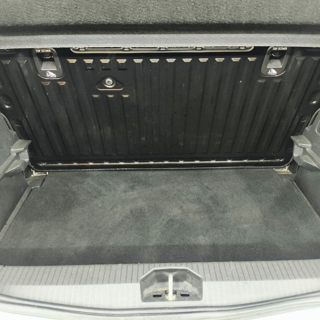 Used Vauxhall Corsa 2016 for sale - 77301908: Photo 34