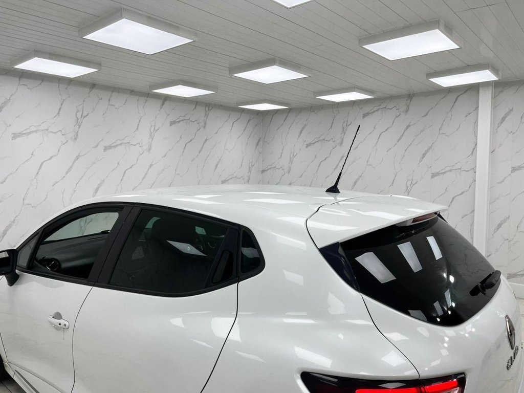 Used Renault Clio 2018 for sale - 77798124: Photo 12