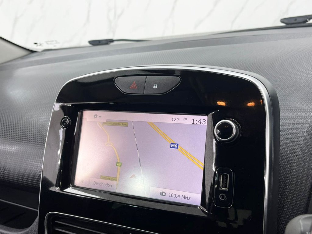 Used Renault Clio 2018 for sale - 77798124: Photo 22