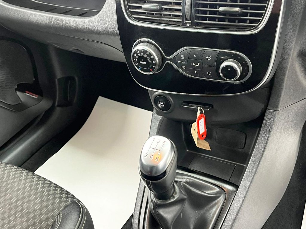 Used Renault Clio 2018 for sale - 77798124: Photo 24