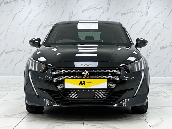 Used Peugeot 208 2023 for sale - 75286832: Photo 5