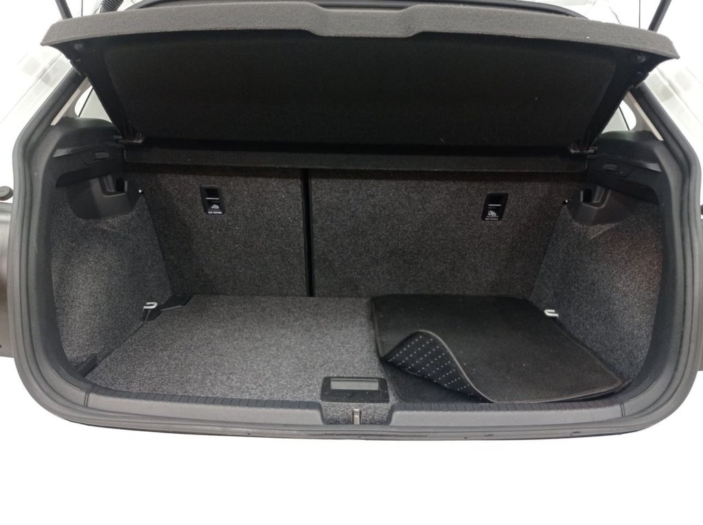 Used Volkswagen Polo 2019 for sale - 77384561: Photo 31