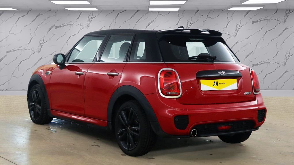 Used MINI Hatch 2019 for sale - 76900780: Photo 3