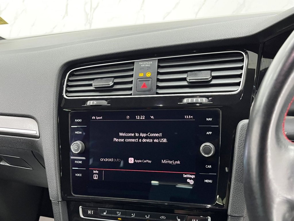 Used Volkswagen Golf 2019 for sale - 75937109: Photo 18