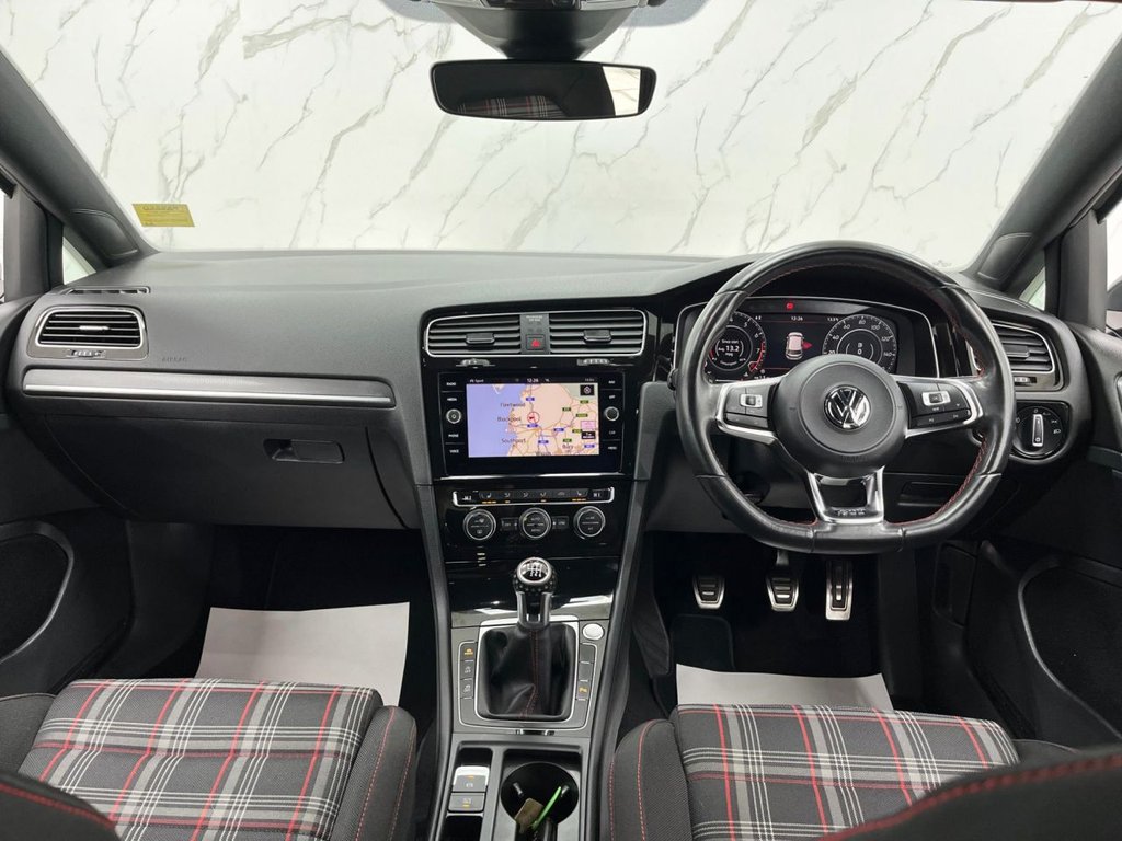 Used Volkswagen Golf 2019 for sale - 75937109: Photo 27