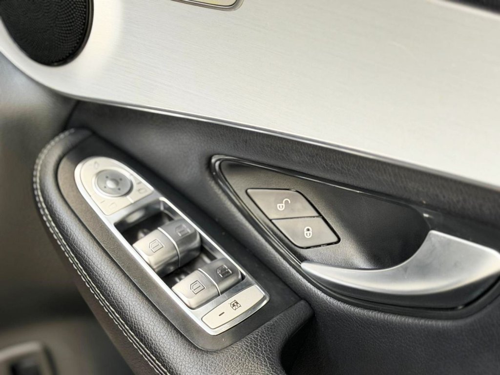 Used Mercedes-Benz GLC 2022 for sale - 76280082: Photo 25