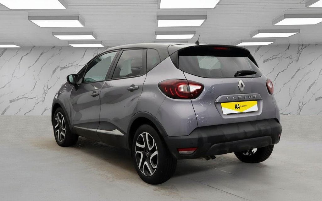 Used Renault Captur 2019 for sale - 76962471: Photo 4