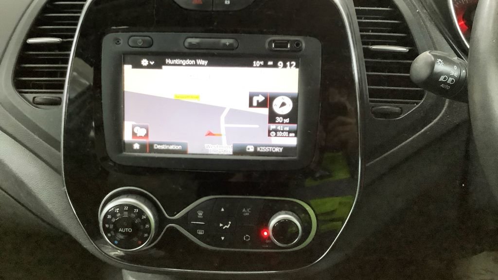 Used Renault Captur 2019 for sale - 76962471: Photo 8