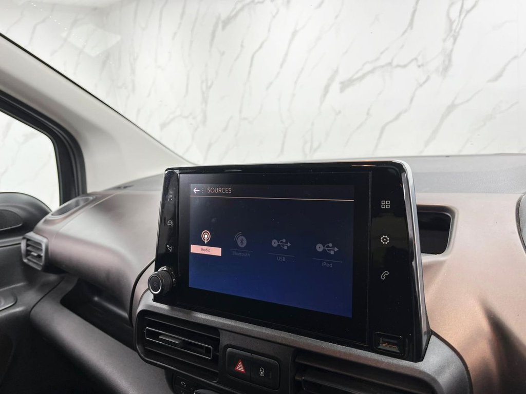 Used Peugeot Rifter 2019 for sale - 76950485: Photo 17