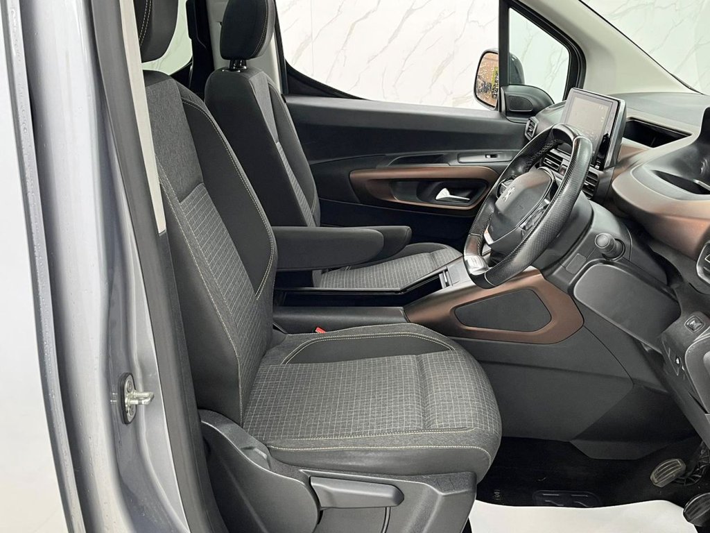 Used Peugeot Rifter 2019 for sale - 76950485: Photo 27