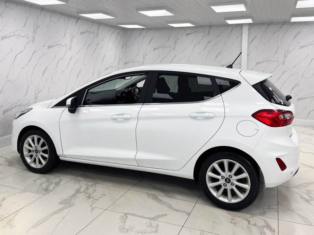 Used Ford Fiesta 2018 for sale - 76820992: Photo 12
