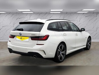 Used BMW 3 Series 2021 for sale - 77521088: Photo