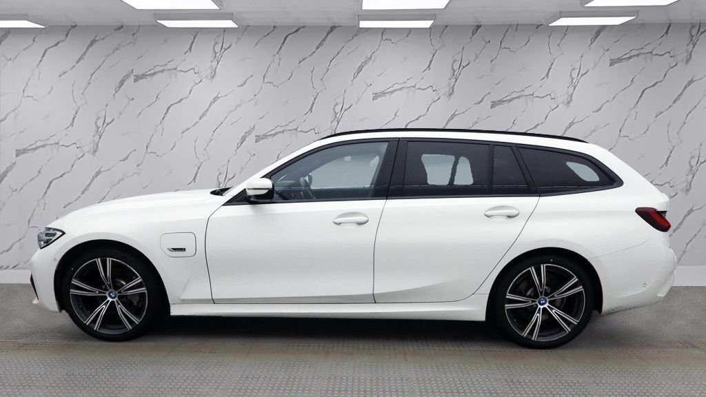 Used BMW 3 Series 2021 for sale - 77521088: Photo 6