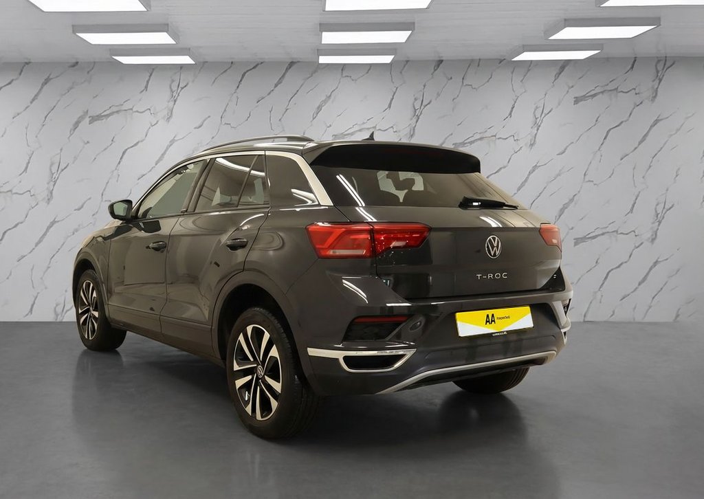 Used Volkswagen T-Roc 2021 for sale - 78003307: Photo 3