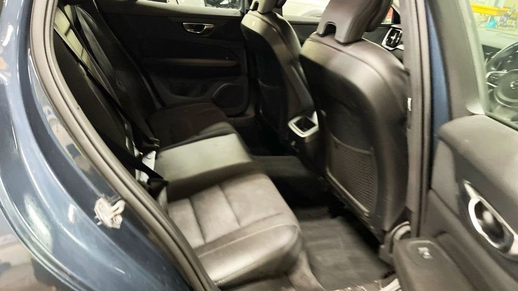Used Volvo V60 2019 for sale - 78003144: Photo 10