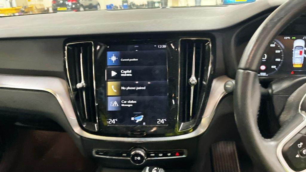 Used Volvo V60 2019 for sale - 78003144: Photo 7