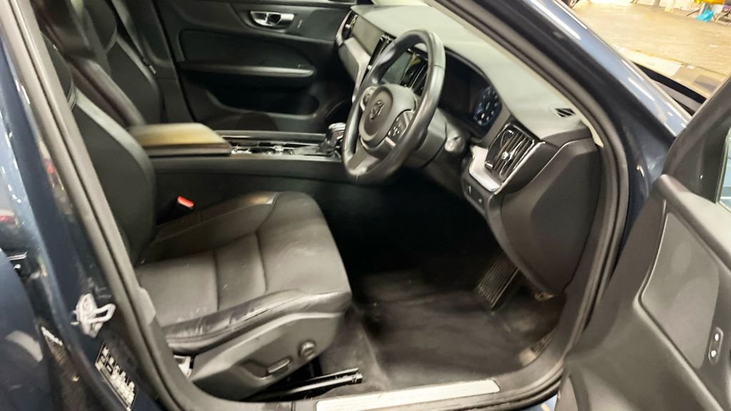 Used Volvo V60 2019 for sale - 78003144: Photo 9