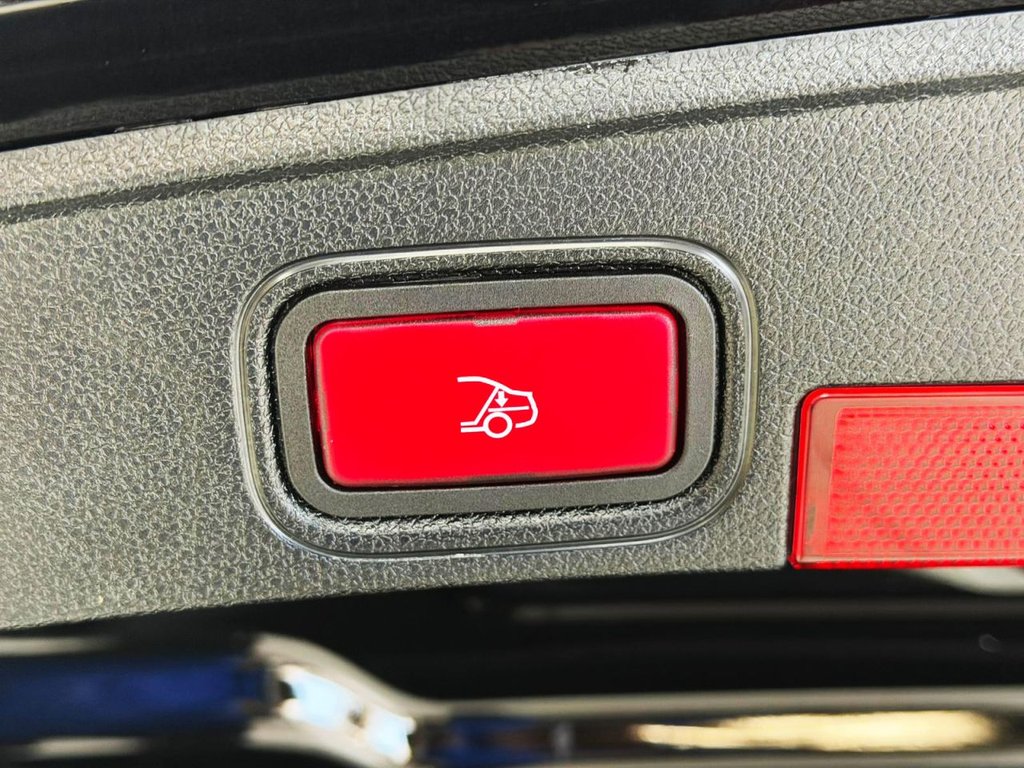 Used Mercedes-Benz C Class 2020 for sale - 76291497: Photo 26