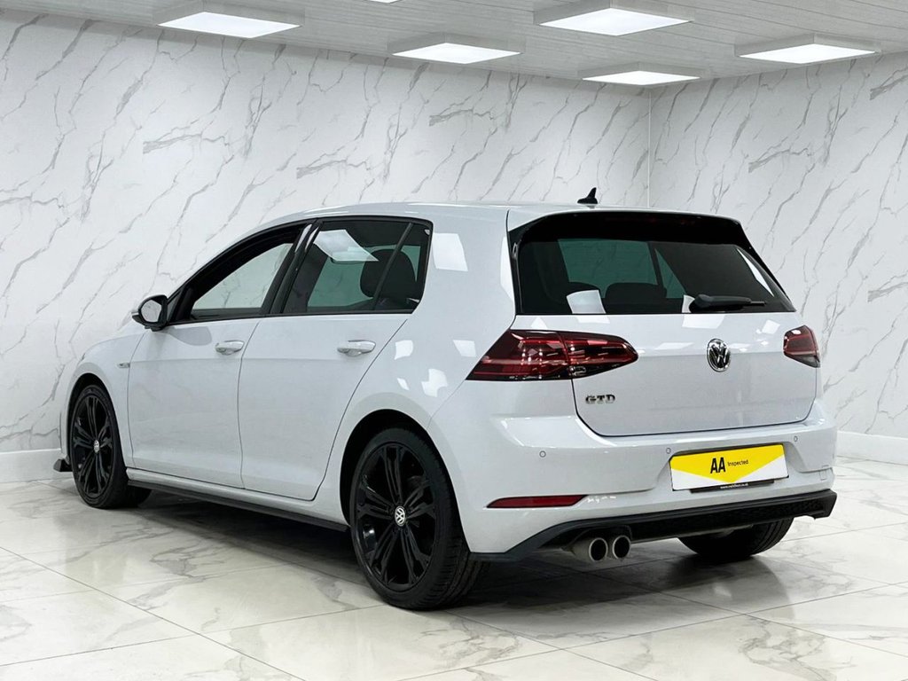 Used Volkswagen Golf 2018 for sale - 76386031: Photo 9