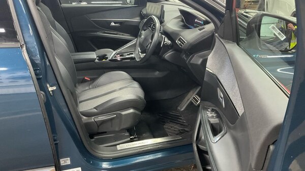 Used Peugeot 3008 2023 for sale - 76223682: Photo 9