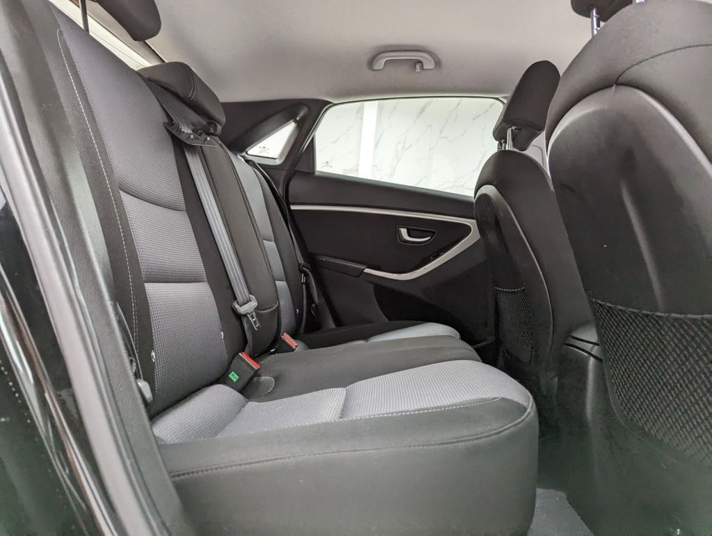 Used Hyundai i30 2016 for sale - 76105710: Photo 25