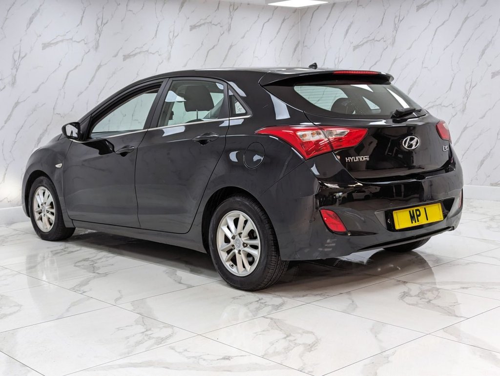 Used Hyundai i30 2016 for sale - 76105710: Photo 7