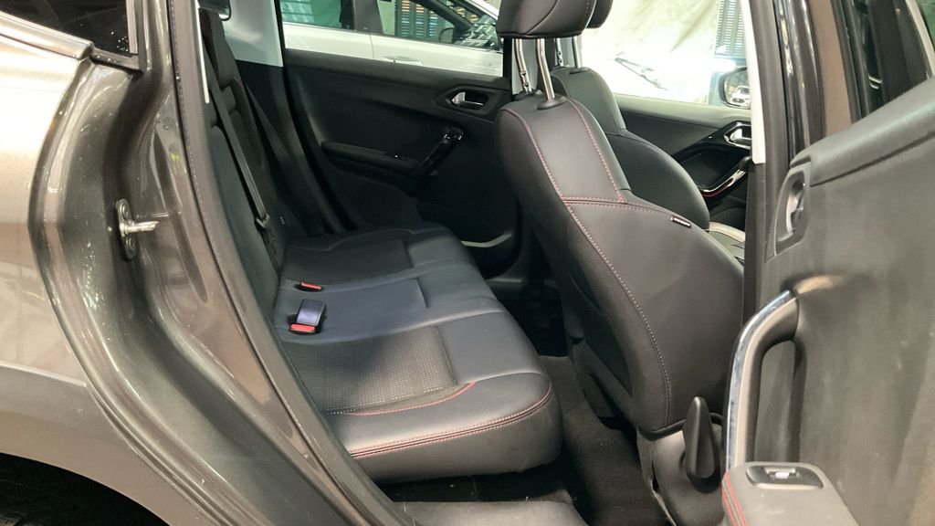 Used Peugeot 2008 2019 for sale - 77227474: Photo 10