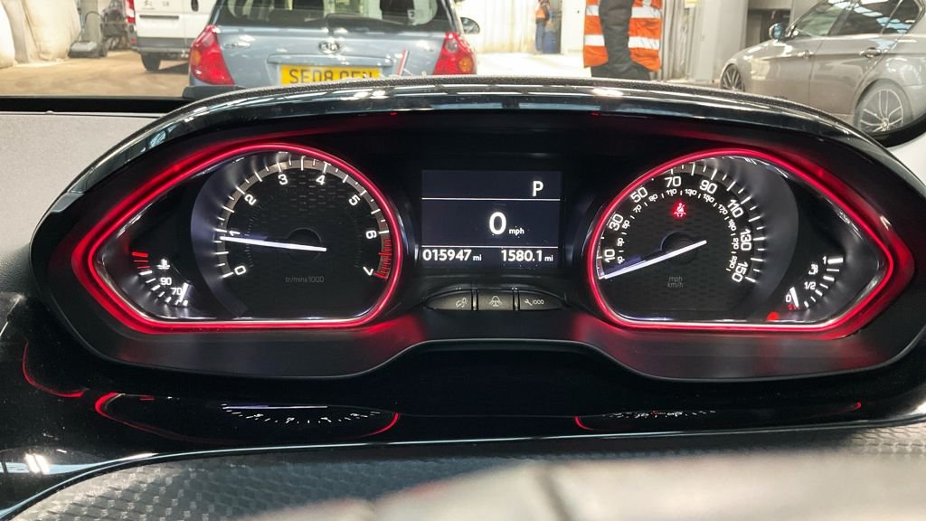 Used Peugeot 2008 2019 for sale - 77227474: Photo 8