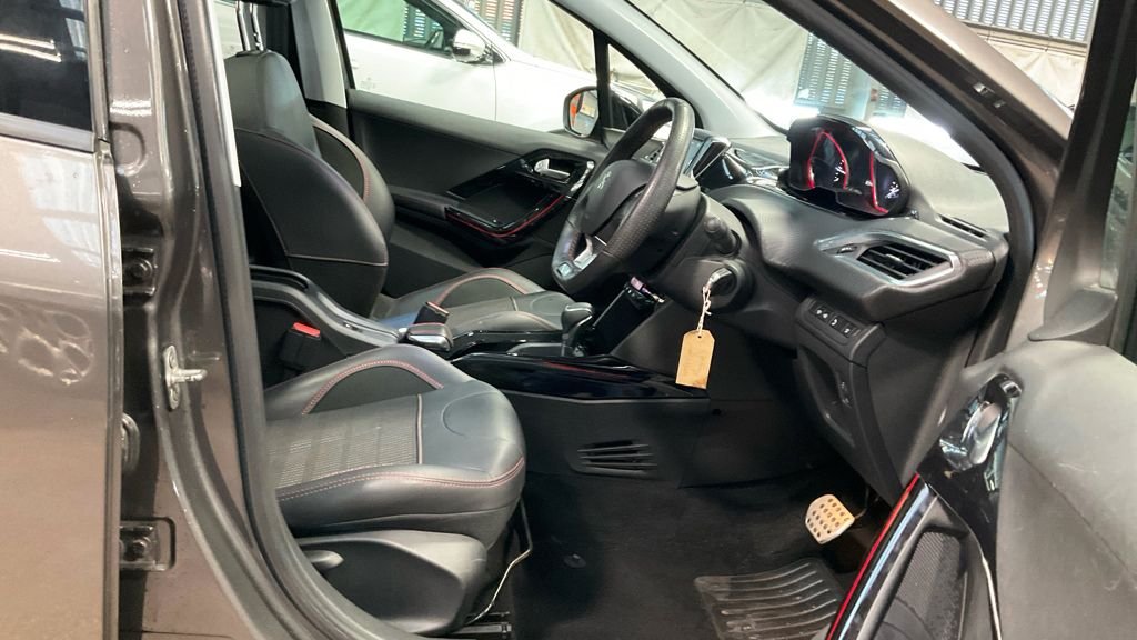 Used Peugeot 2008 2019 for sale - 77227474: Photo 9