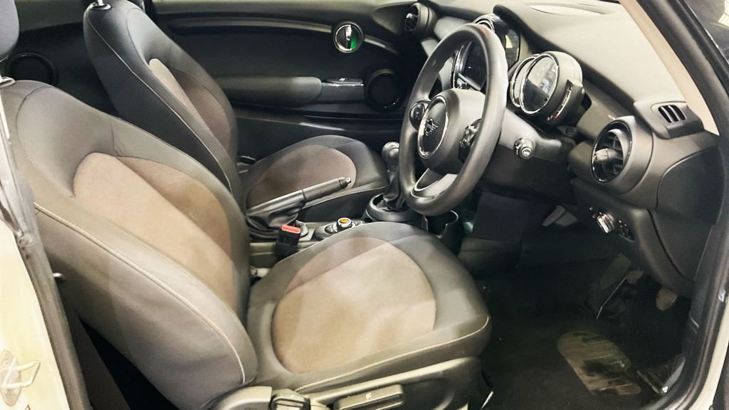 Used MINI Hatch 2019 for sale - 78008808: Photo 9